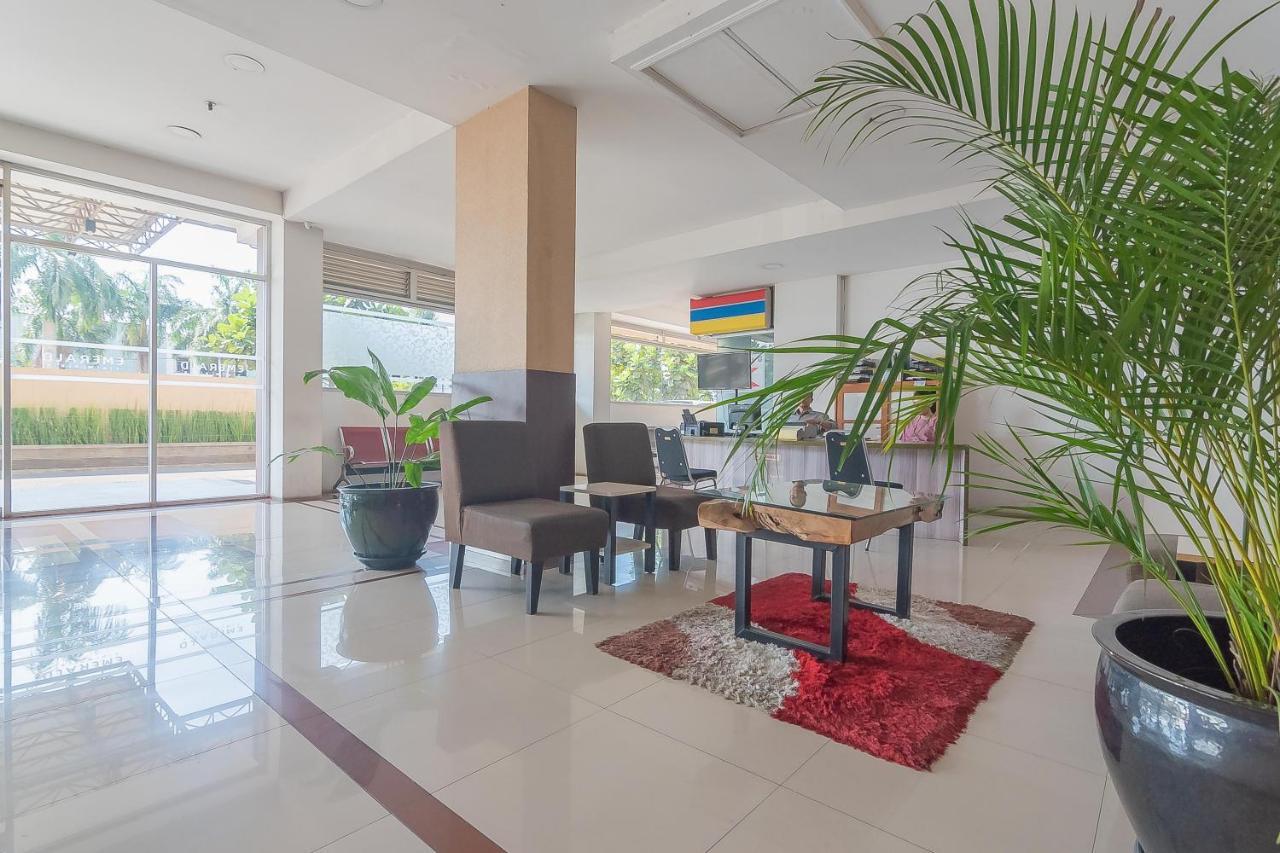 Reddoorz Apartment @ Emerald Towers Bandung Eksteriør bilde